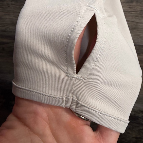 Gymshark Beige Long Sleeve Crop Top - Picture 11 of 11